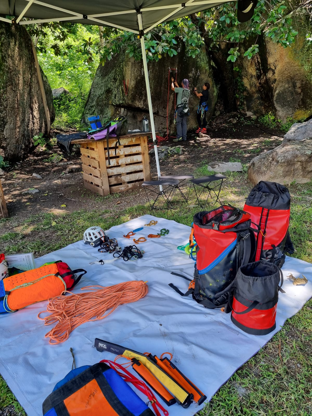 Taller BÁSICO CAÑONISMO / Canyons.mx